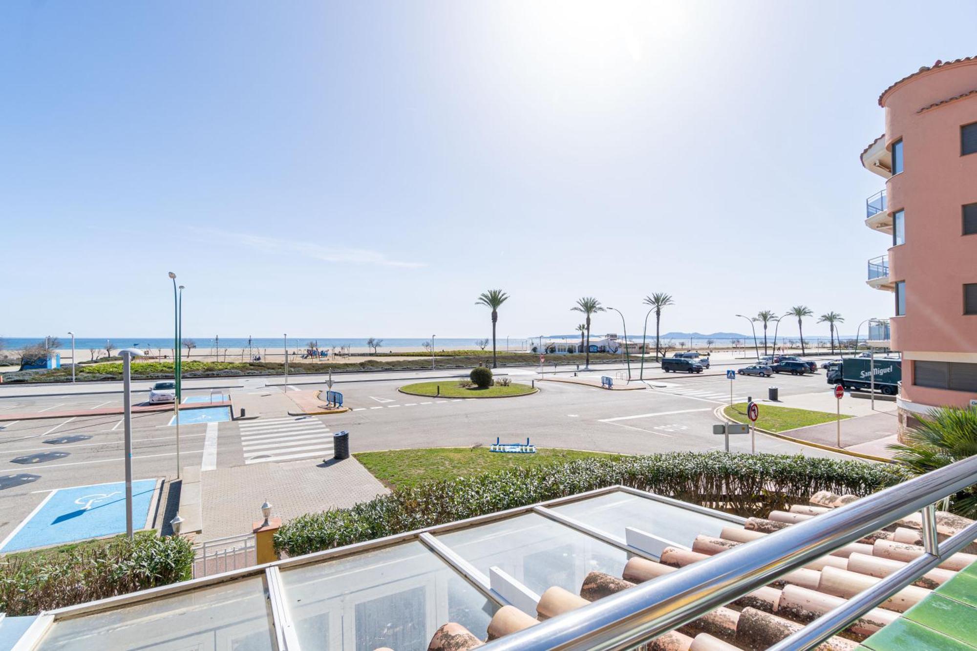1013 Apartamento Vista Mar Con 2 Habitaciones By Homeselectspain Empuriabrava Kültér fotó