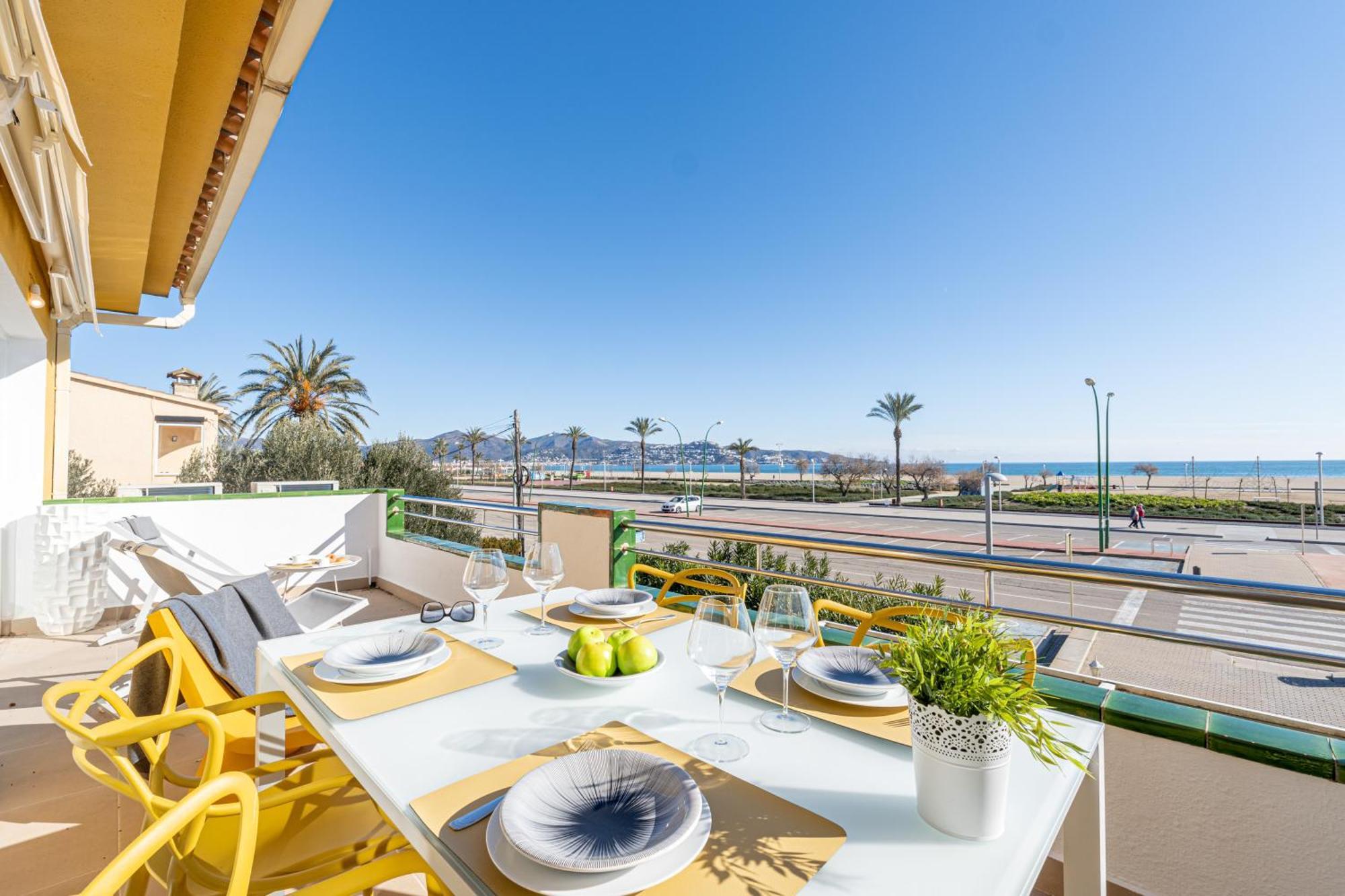 1013 Apartamento Vista Mar Con 2 Habitaciones By Homeselectspain Empuriabrava Kültér fotó